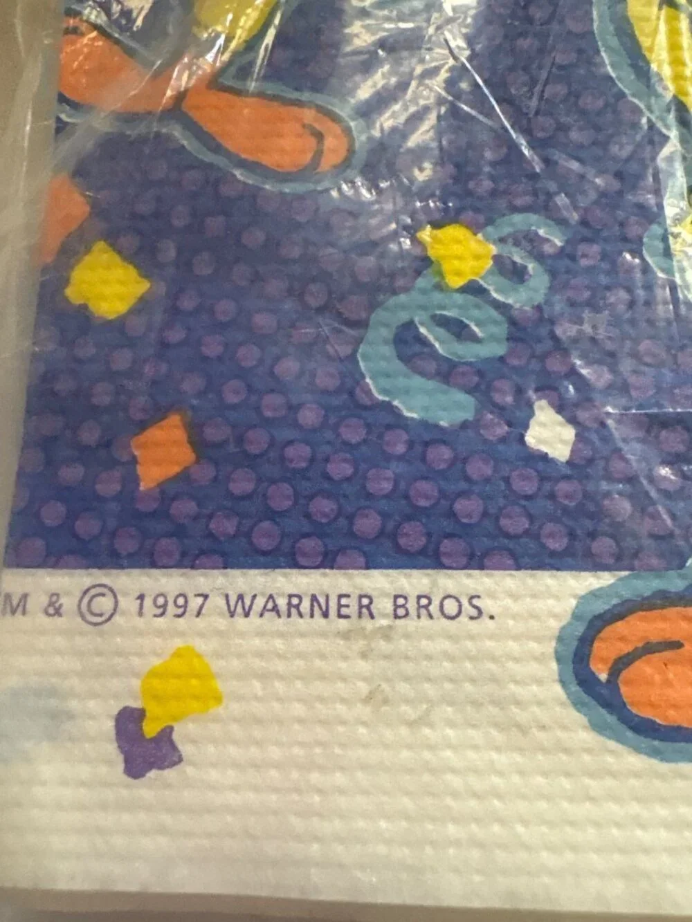 Looney Tunes Tweety 1997 Table Cover Party Express 54